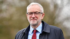 British artists, filmmakers pledge support to labour; Corbyn promises to invest £1 billion for cultural fund