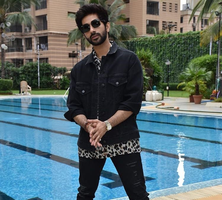 Amrish Puri’s grandson Vardhan all set to make his debut