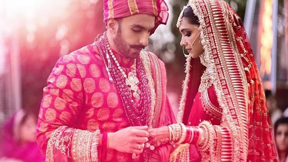 Deepika Ranveer go temple-hopping on their first marriage anniversary