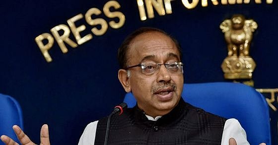 Twitterati slam BJP leader Vijay Goel for violating Odd Even Scheme