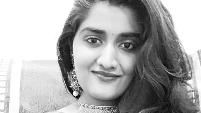 Young veterinarian murdered, set ablaze near Hyderabad