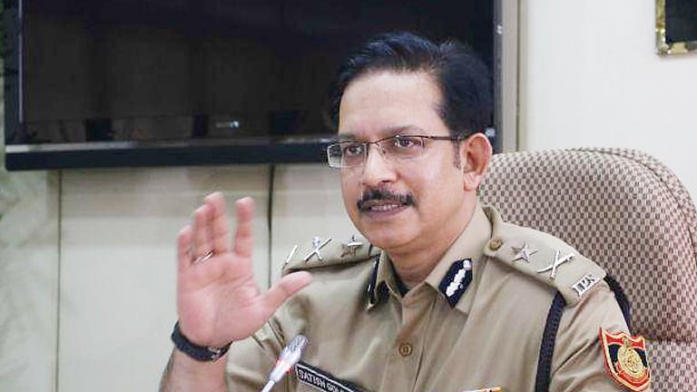 Tis Hazari clashes: Delhi police ends protest; District court lawyers to continue boycott of work