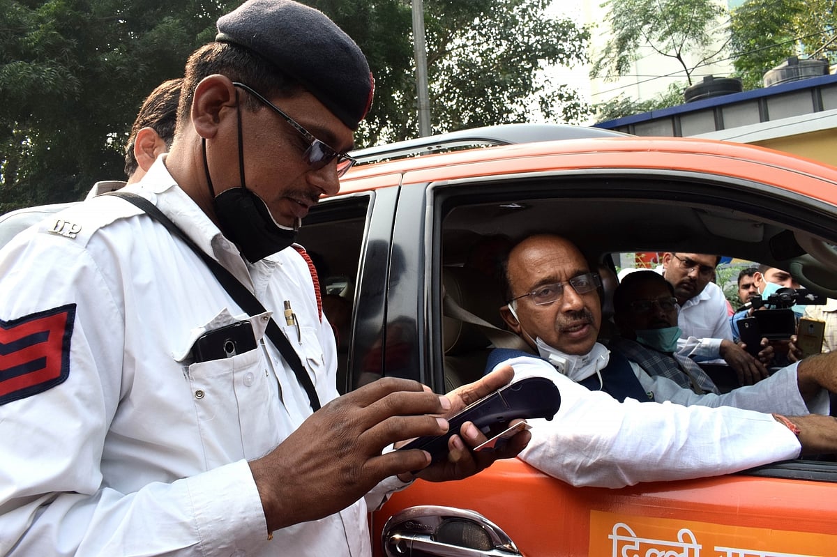 233 challans issued for Odd-Even violation on Day 1