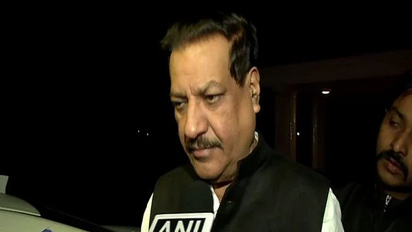 LIVE News Updates: Decision will be taken on Friday for Maharashtra govt formation, says Prithviraj Chavan