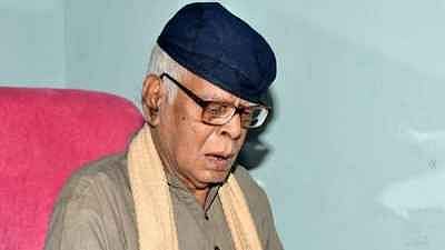 WATCH: Family of Vashishth Narayan Singh made to wait for ambulance