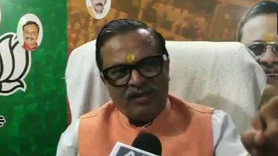 WATCH: BJP leader Vineet Agarwal blames Pakistan and China for pollution in Delhi-NCR