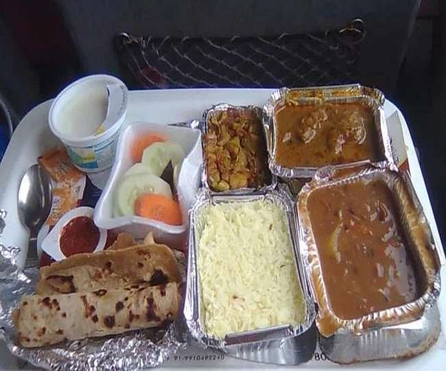  Rail board to hike meal prices on Rajdhani, Shatabdi, Duronto trains