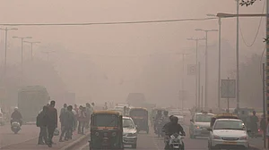 The national capital has been covered in a blanked of haze for the past few days with doctors advising people to stay indoors and avoid physical exertion (PTI photo) 