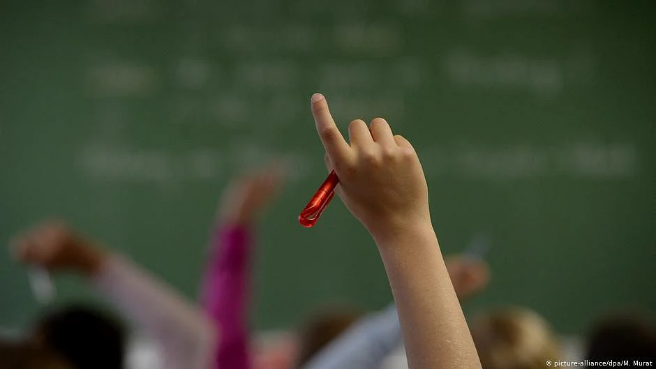 UP resident Shobha Devi filed an FIR against kindergarten teacher Ravi Singh for assaulting her daughter. Representative image (DW Photo)