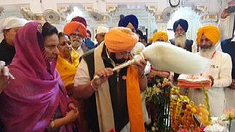 Punjab CM Capt Amarinder Singh paying obeisance at Historic Gurdwara Ber Sahib on the occasion of 550th Prakash Purab