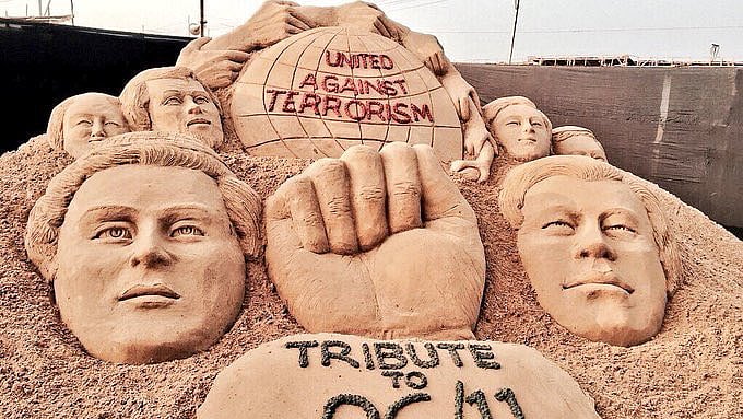 Tributes pour in for 26/11 victims on social media  