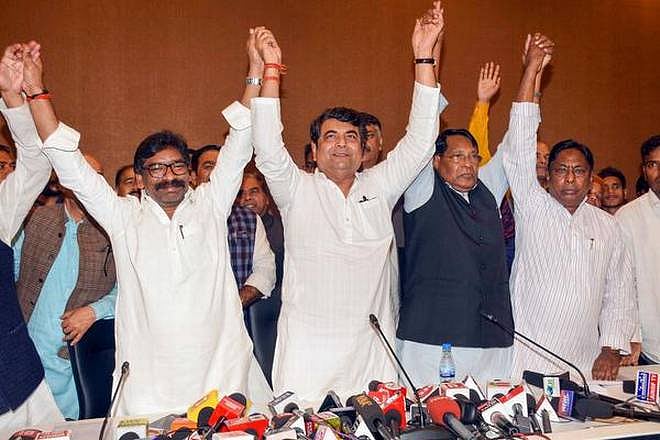 Opposition alliance could cross BJP tally in Jharkhand