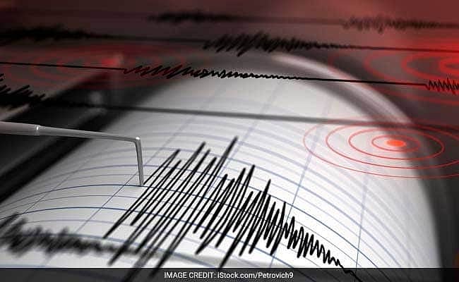 Medium intensity quake hits Nepal; tremors felt in north India