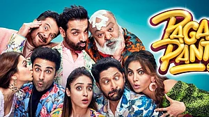 ‘Pagalpanti’ is sheer madness