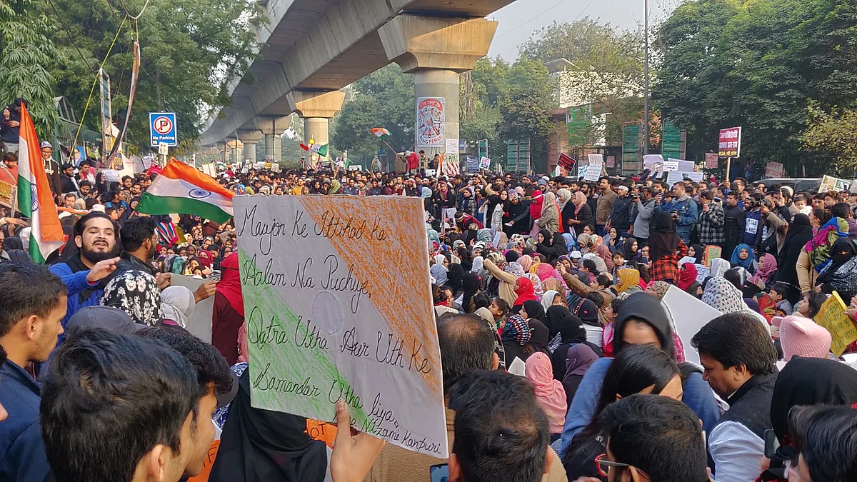Neither the Govt nor protesters confused about Amit Shah’s intent: calling the Govt’s bluff