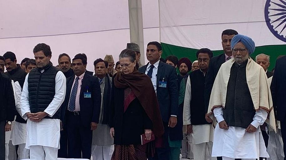 Sonia Gandhi, top Congress leaders sit on ‘Satyagraha for unity’ at Rajghat  