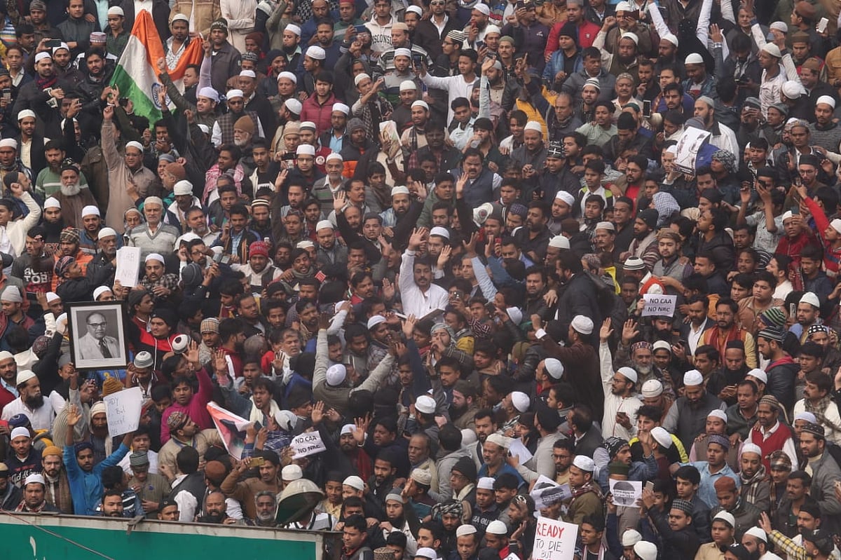 Bhim Army chief Chandra Shekhar Azad leads massive anti-CAA protest at Delhi’s Jama Masjid  