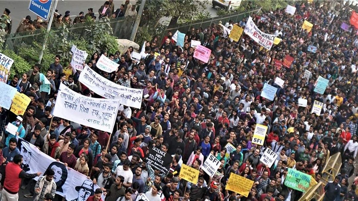 JNU VC holds meeting with hostel presidents; no headway 