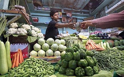 Retail inflation inches up to 4.91% in November