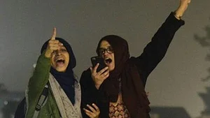 Jamia Protest: Meet Aysha and Ladeeda, who stood up to policemen