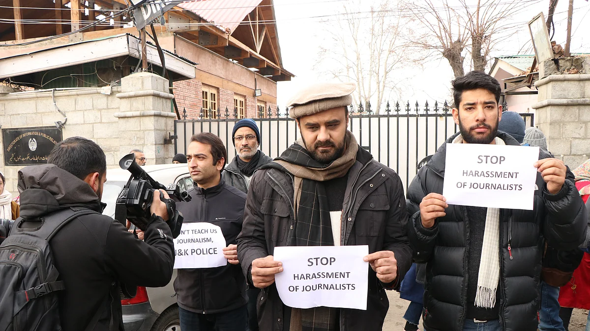 Kashmiri journalists, photographers lose jobs and livelihood