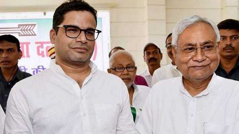 Prashant Kishor (left) with CM Nitish Kumar (file photo)