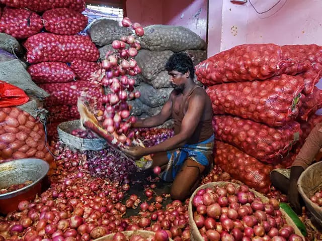 Onion crisis: Govt reduces stock holding limit for wholesalers, retailers