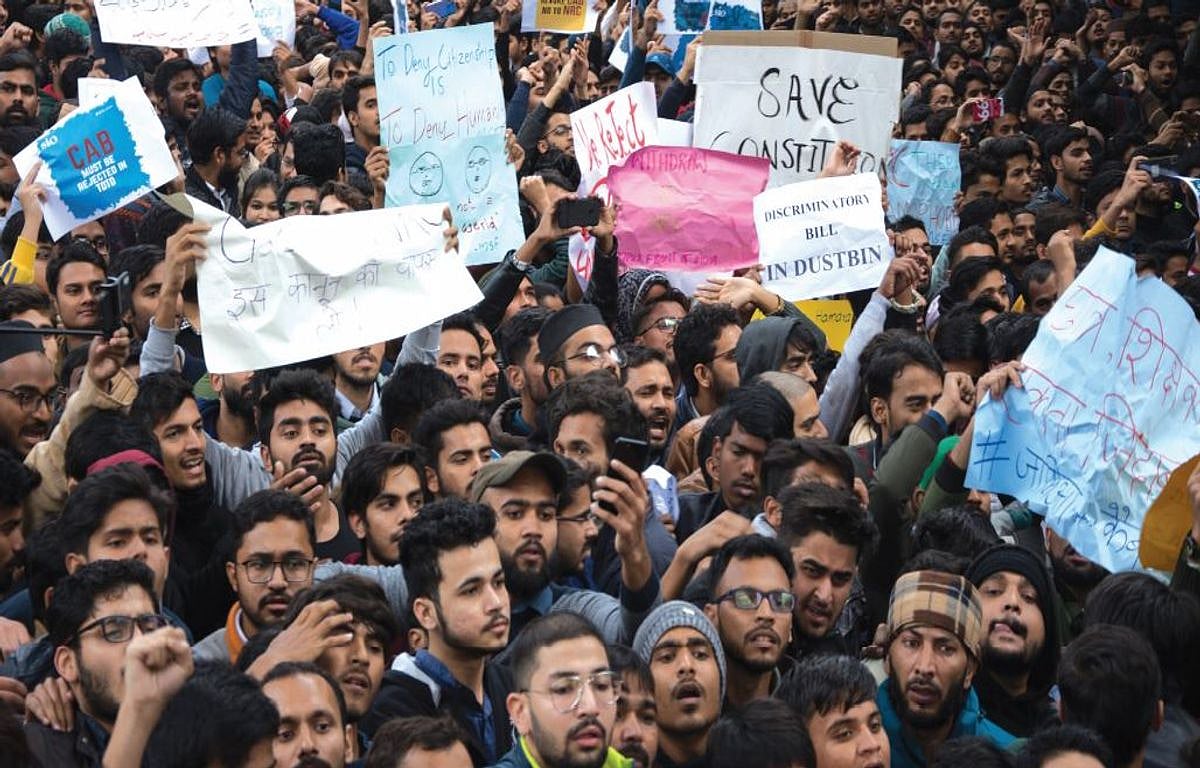 Young generation takes the lead as elder leaders become invisible      
