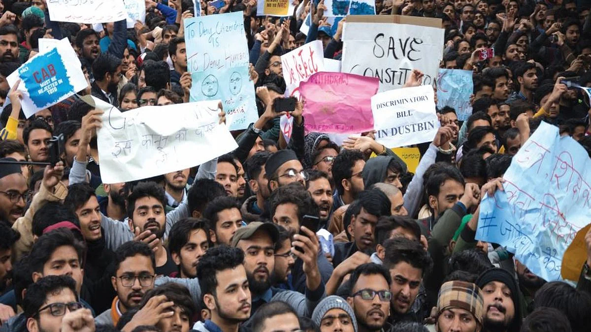 Young generation takes the lead as elder leaders become invisible