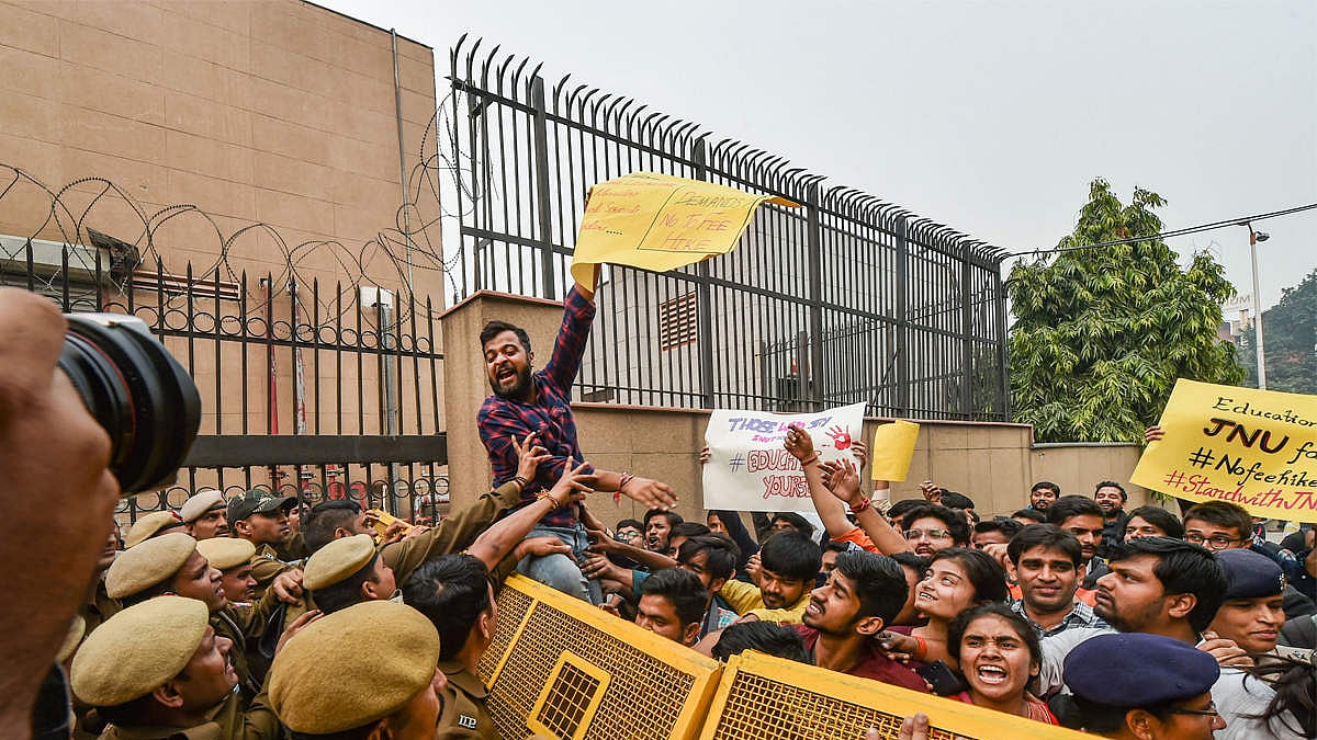JNU students protesting against the fee hike in New Delhi in November were subjected to police ‘brutality’. (PTI photo)