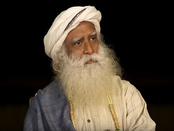Sadhguru asks students to read Citizenship Act before protesting, but hasn’t read it himself  