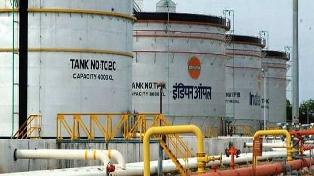 ONGC is in a financial crunch after taking over HPCL and pvt oil companies, including foreign ones, are looking at acquisition of the country’s prime oil interests (Representational image).