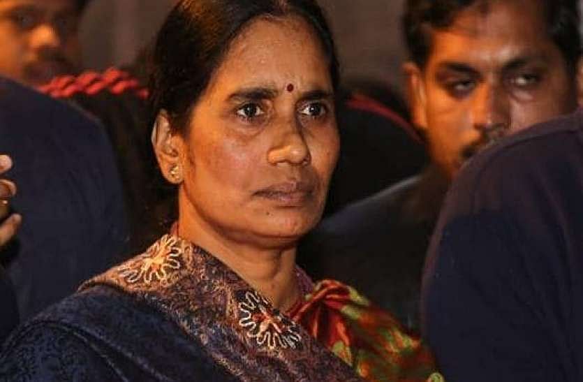 “Before being called India’s daughter, she was my child”: Nirbhaya’s mother writes moving petition