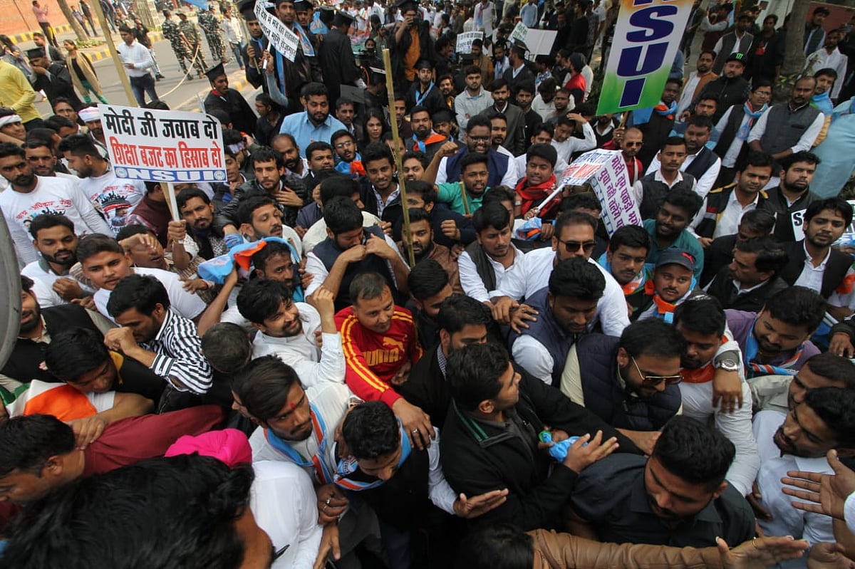 NSUI takes out rally against government’s anti-student steps