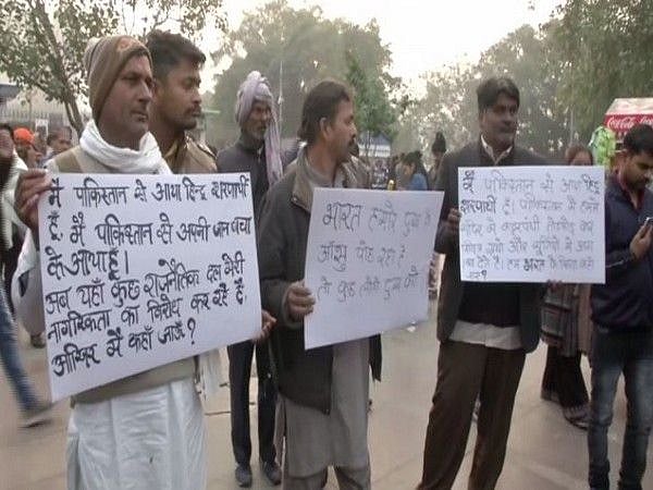 Pakistani Hindu refugees in Delhi supports CAA
