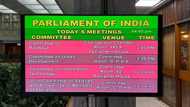 Tharoor led panel barred from holding meeting, bypassed on data protection bill