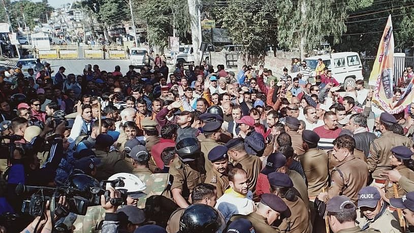 Teerath purohit and priests from 51 temples of Uttarakhand protest outside the state Assembly in Dehradun against Char Dham shrine Board bill.