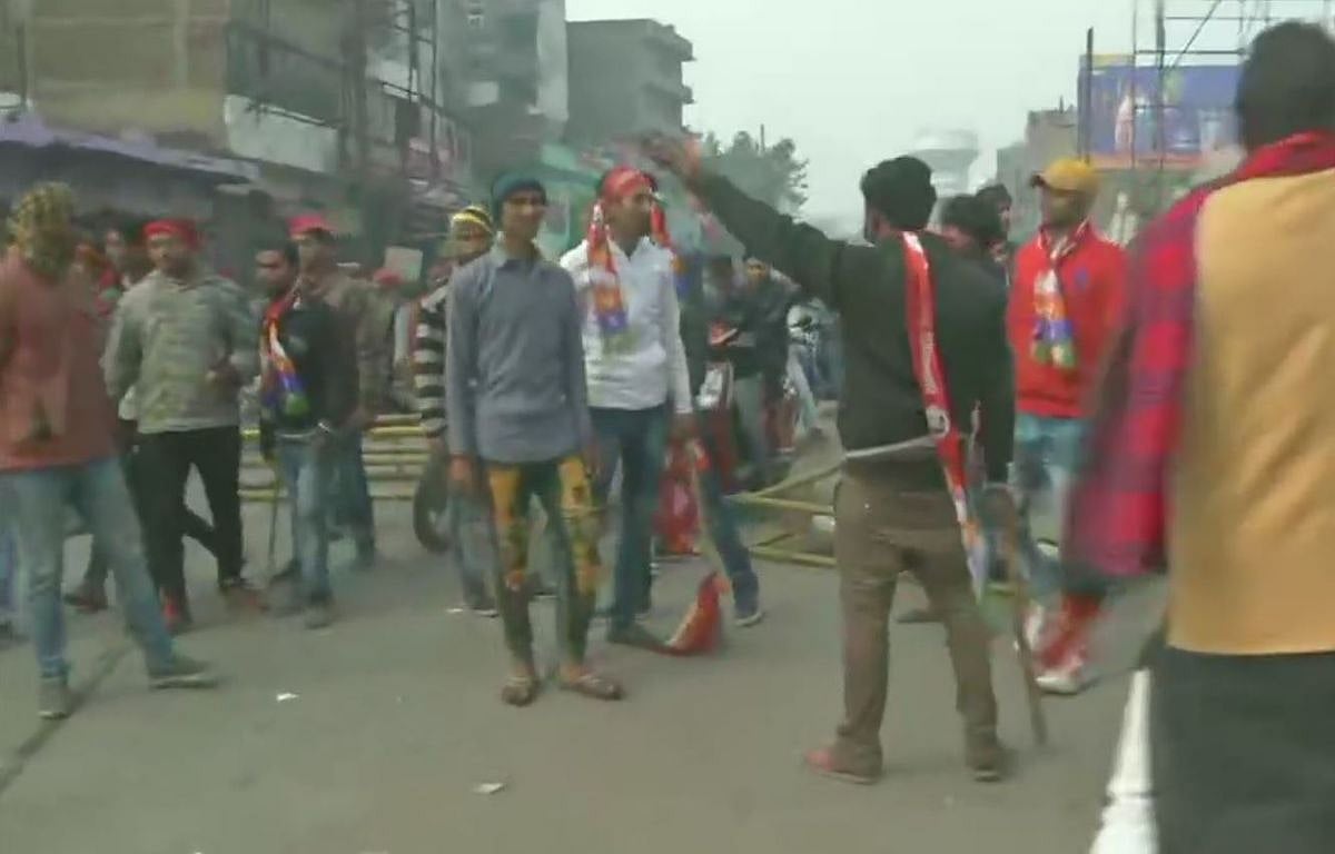 Anti-CAA bandh called by RJD rocks Bihar; rail, road traffic disrupted