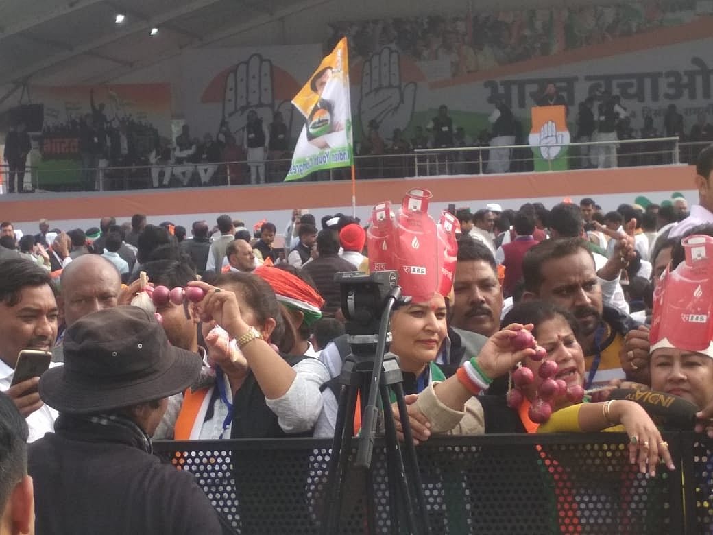Bharat Bachao Rally LIVE: Modi-Shah only want to incite people to fight & hide real issues, says Sonia Gandhi