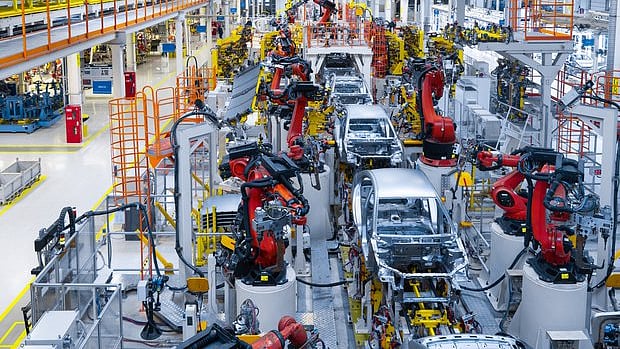Almost every major automobile maker in India cut its production in Q1.