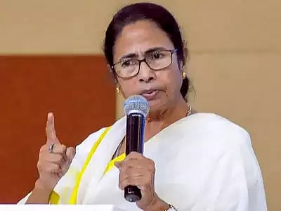  Mamata’s advice to Modi: Better be an Indian PM than an ambassador for Pakistan
