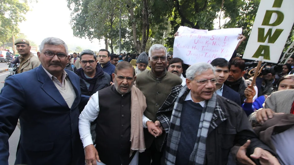 Sitaram Yechury joins JNU students’ protest at Mandi House 