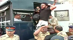 JNU violence: Protesters shifted from Gateway of India to Azad Maidan