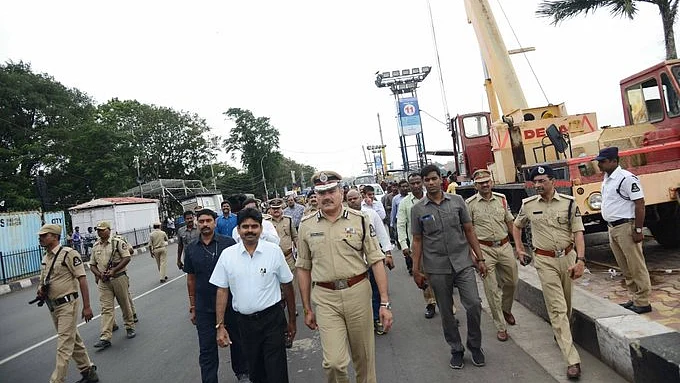 Hyderabad police (photo courtesy: IANS)