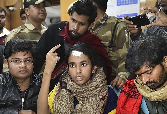 JNUSU questions police inaction on campus, says ABVP attacked women on Jan 4