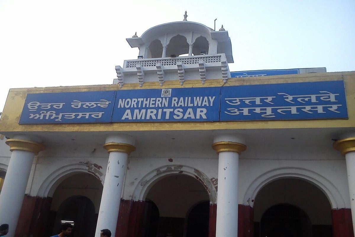 SAD, Akal Takht oppose saffron touch to Amritsar railway station