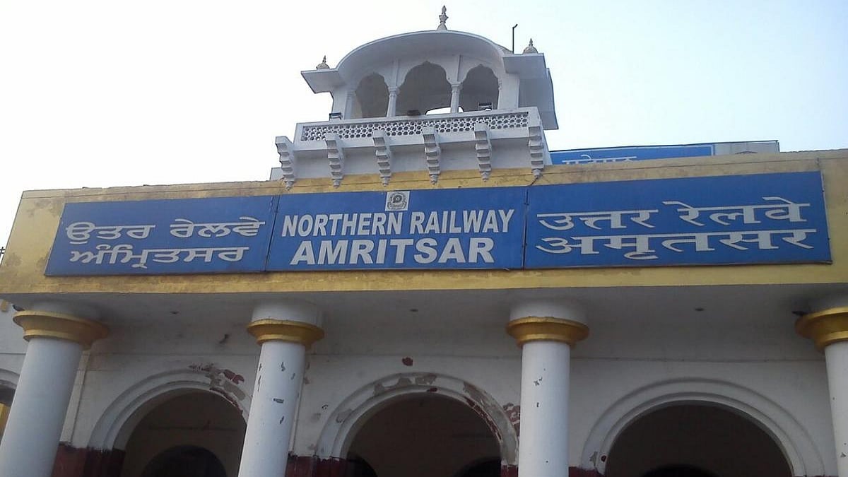 SAD, Akal Takht oppose saffron touch to Amritsar railway station