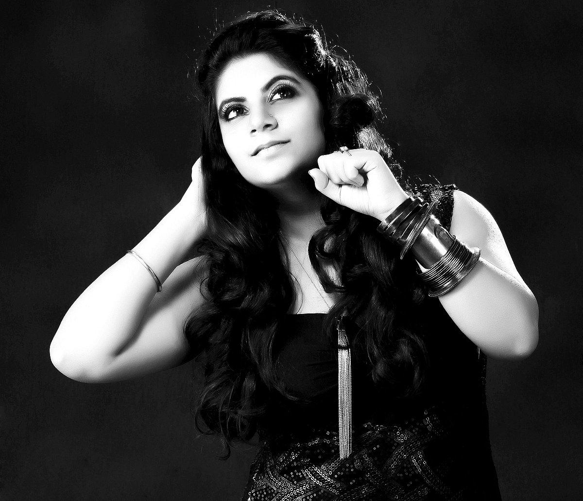 ‘Gudda Guddi’ song was a surprise number for my husband, says playback singer Tarannum Mallik  