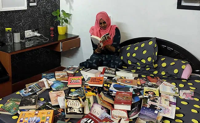 Kerala: Muslim bride demands books as ‘meher’, wins hearts on social media