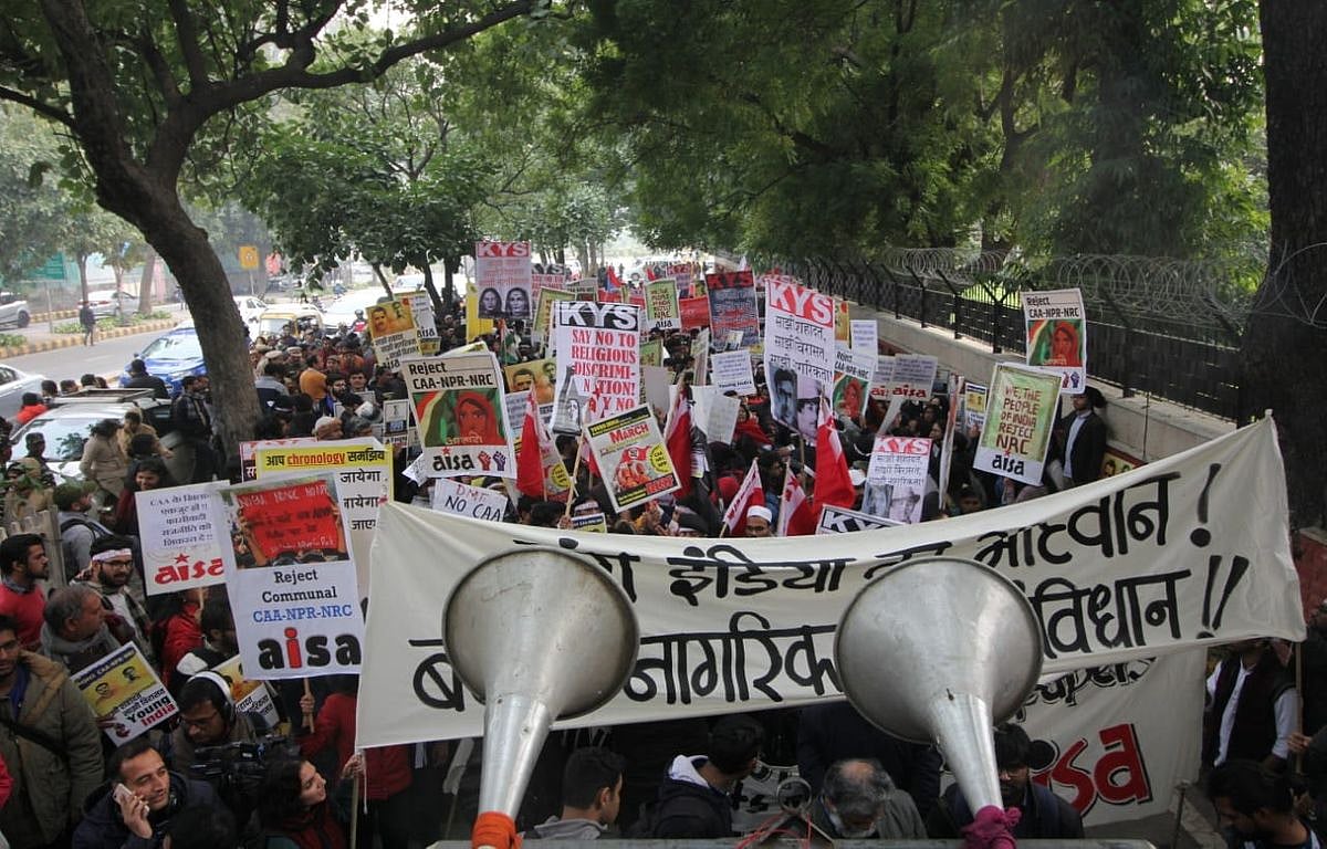 Students protest at Mandi House against CAA, NRC in Delhi